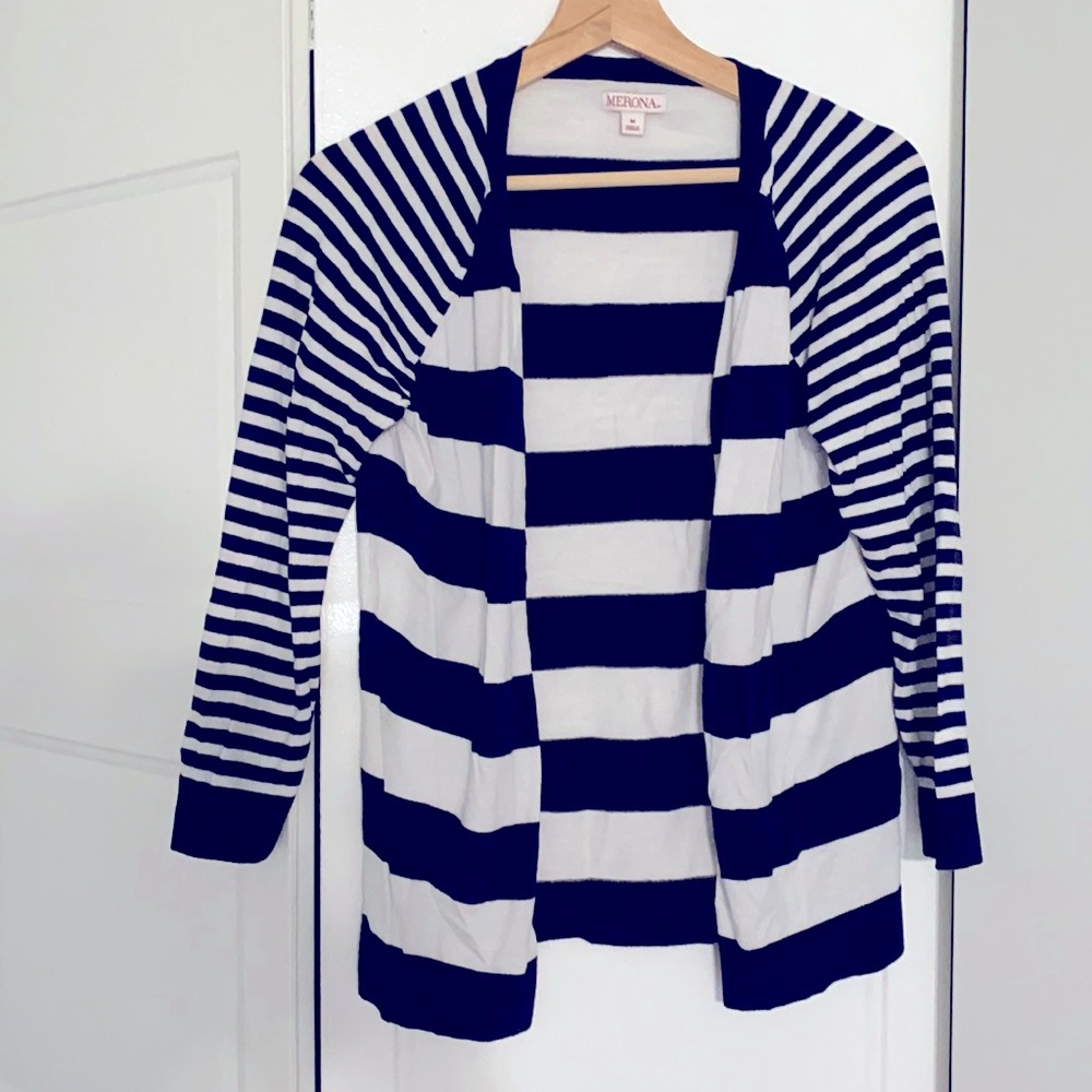 Merona size medium cardigan